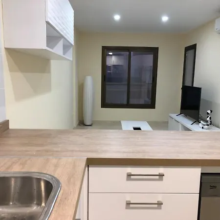 דירה Moderno En Primera Linea Paseo Maritimo פואנגירולה