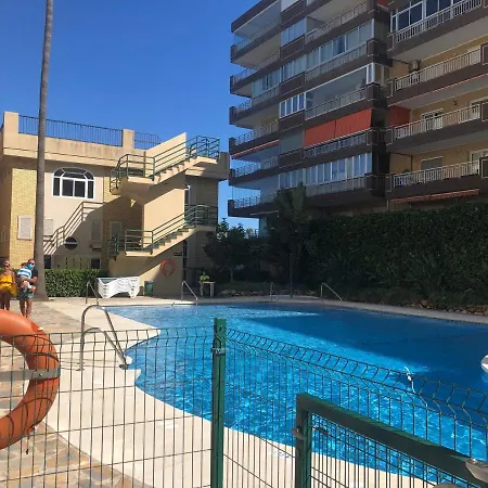 Moderno En Primera Linea Paseo Maritimo Fuengirola