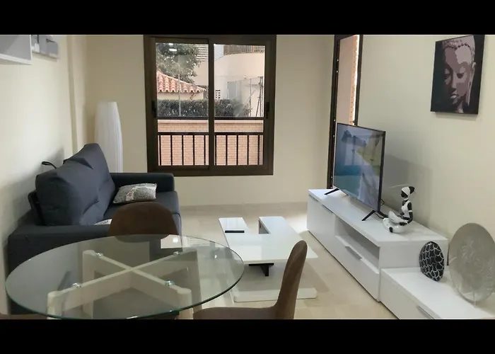 Moderno En Primera Linea Paseo Maritimo Apartament