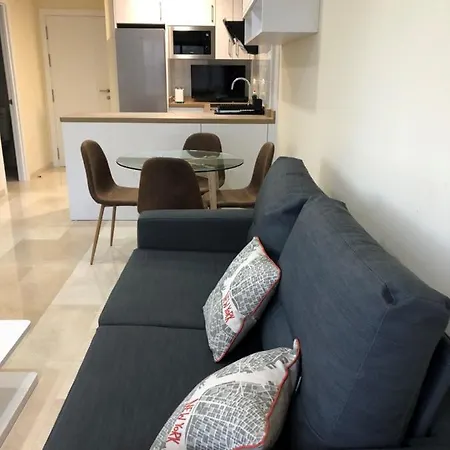Apartment Moderno En Primera Linea Paseo Maritimo