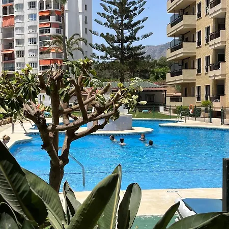 Moderno En Primera Linea Paseo Maritimo Apartment