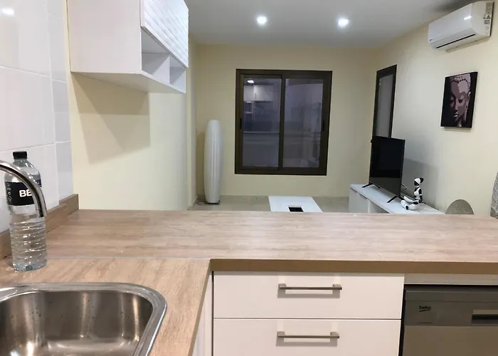 Апартаменты Moderno En Primera Linea Paseo Maritimo Фуэнхирола