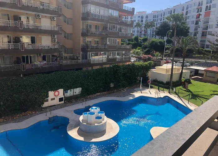 Апартаменты Moderno En Primera Linea Paseo Maritimo Фуэнхирола