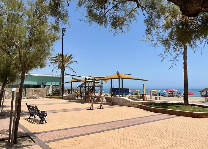 Апартаменти Moderno En Primera Linea Paseo Maritimo Фуенхірола